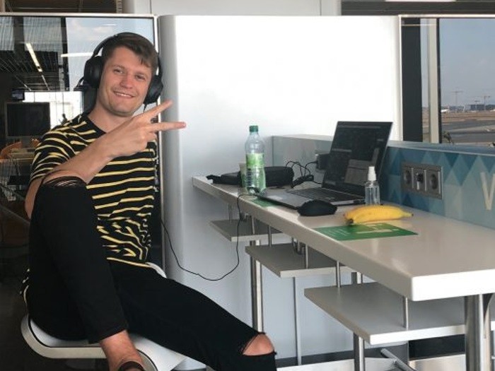 Интервью с Дмитрием Быстровзоровым: WSOP Online в аэропорту и путь к золотому браслету