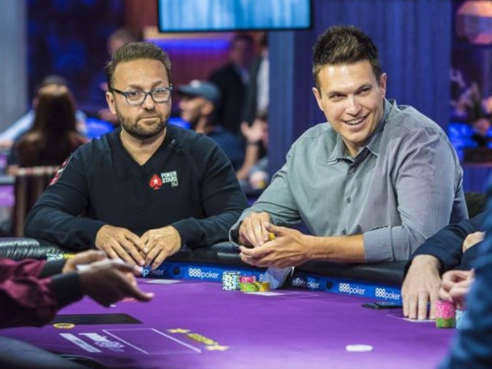 Даниэль Негреану и Даг Полк готовятся к хедз-ап поединку