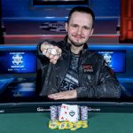 Никита Бодяковский выиграл свой первый золотой браслет