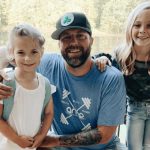 Покерное сообщество организовало поездку на WSOP игроку с неизлечимым раком мозга