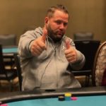 Организатор покерного турнира с выплатой серебра вместо призовых рассчитался с игроками