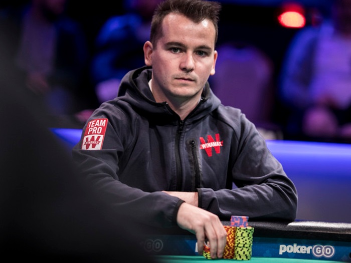 Покер-рум Winamax забанил своего амбассадора Ивана Дейра за мультиаккаунтинг