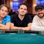 Нужно ли выбрасывать карманные тузы в ответ на агрессию в мультипоте? Разбор эксперта