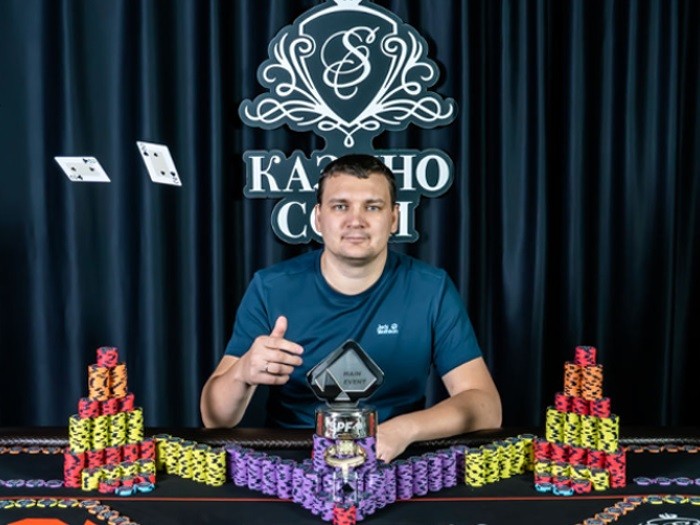 Михаил Замятин стал чемпионом Sochi Poker Festival вторую серию подряд