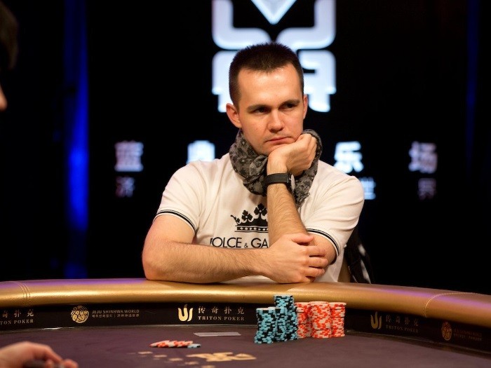 Никита Бодяковский выиграл чемпионат хайроллеров WPT WOC