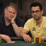 Стоит ли играть на стек со стритом на спаренном борде? Разбор эксперта