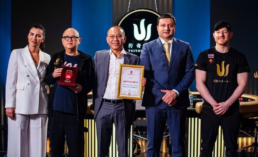 Бисерке Булатович, Ричард Йонг, Пол Фуа, Петр Смолович и амбассадор Triton Poker Джейсон Кун