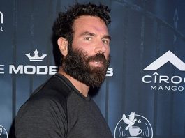 Dan Bilzerian against followers