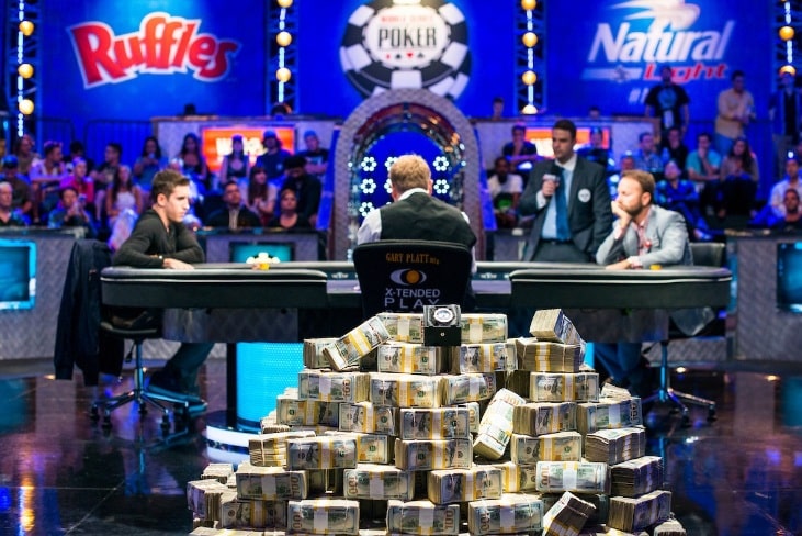Даниэль Негреану против Дэна Колмана в финале Big One for One Drop $1,000,000