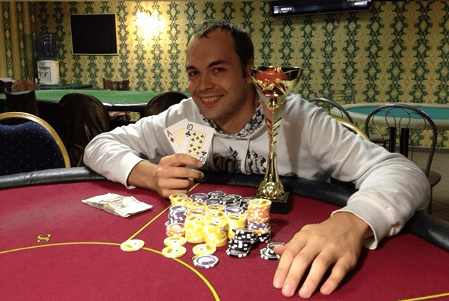Денис «NEWFlat» Тимофеев выиграл $80,495 в Bounty Builder High Roler