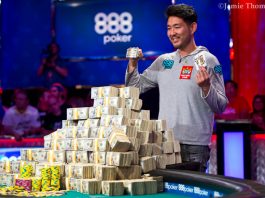 John-Cynn-and-braslet-ME-WSOP-2018