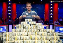 Джастин Бономо выиграл $10,000,000 и побил два рекорда