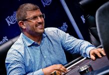 Леон Цукерник - чиплидер третьего дня Caribbean Poker Party