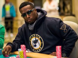 Морис_Хокинс_выиграл рекордное 12 кольцо WSOP-C