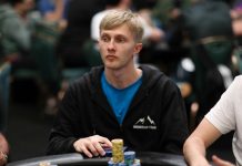 Павел Векслер прошел в третий день Main Event PCA с пятым стеком