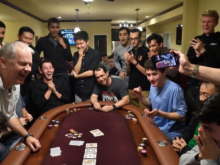 Покер в университете: как профессор проводил обучающий курс по покеру для студентов