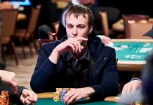 Россиянин Андрей Жигалов – чиплидер на WSOP Razz Championship $10,000
