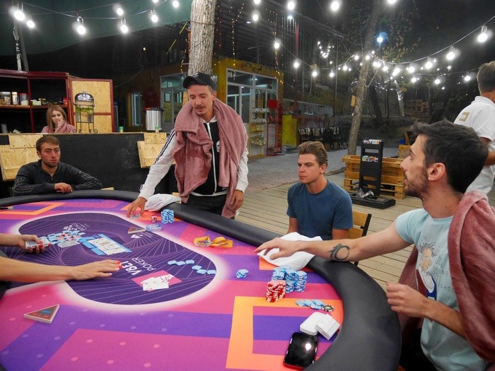 Russian Poker Tour в Армении: финальный стол в горах и 4 победы на двух игроков