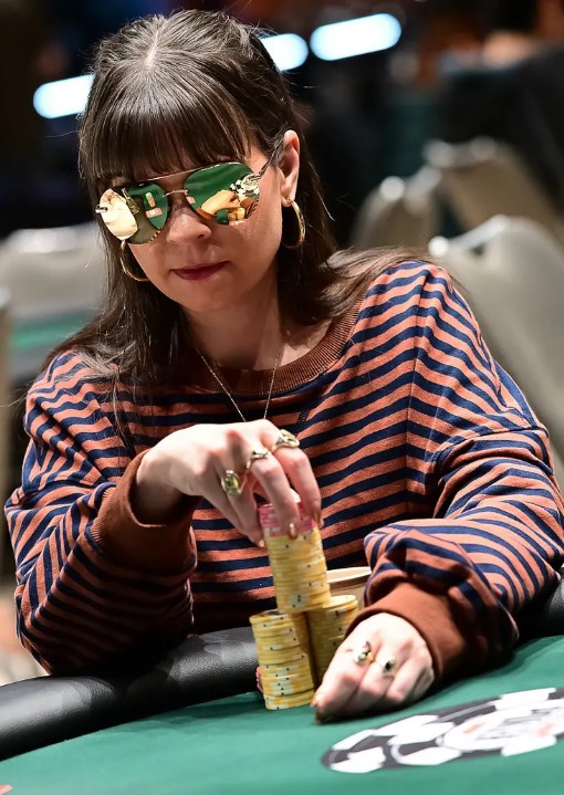 Аннет Оберстад