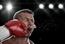 Бокс и покер: зачем звезды покера выходят на ринг?