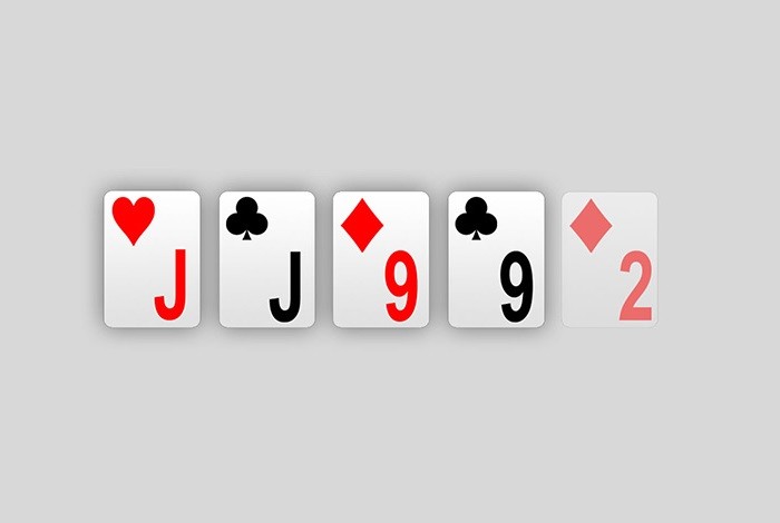 Две пары в покере — особенности построения и определения старшинства