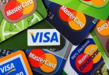 В России планируется контролировать карты иностранных банков