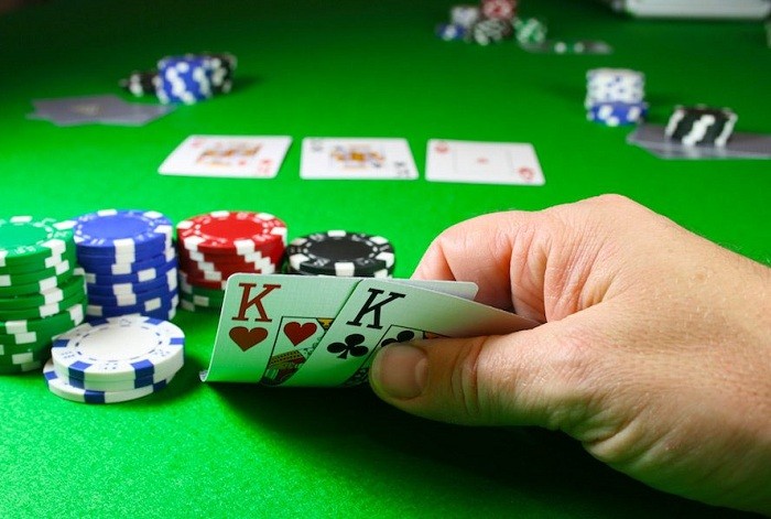 Слоуплей в покере – описание приема, инструкция по использованию