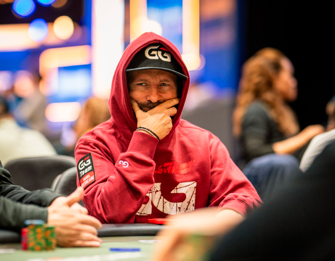 Даниэль Негреану