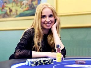 Ольга Ермольчева выиграла Bounty Hunters HR на PokerOK ($68,541)