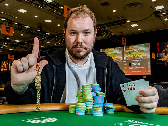 Александр Кострицын выиграл турнир хайроллеров по H.O.R.S.E. на WSOP-2026 в Лас-Вегасе