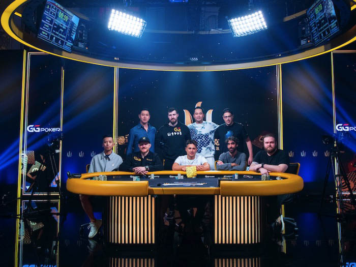 Малиновский, Мартиросян и Веженков сыграли за финальным столом Main Event за $100,000 на Triton Poker