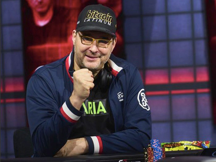 Фил Хельмут обыграл Тома Двана на High Stakes Duel