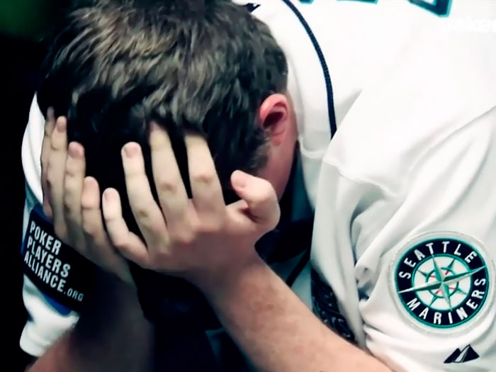 Кулер, колл с туз-хай, рейз с каре и бэдбиты: самые памятные раздачи покер-про