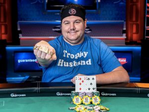 Шон Диб выиграл 5-й золотой браслет WSOP в PLO за $25,000 (призовые $1,251,860)