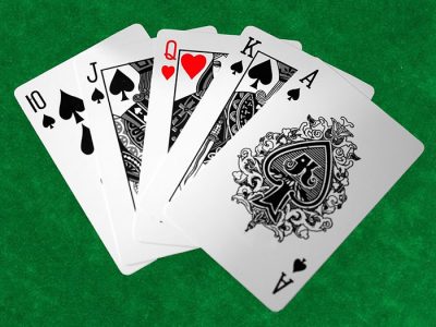 Одинаковые комбинации в покере