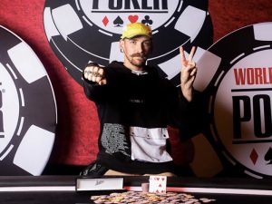 Анатолий Зырин выиграл второй золотой браслет WSOP
