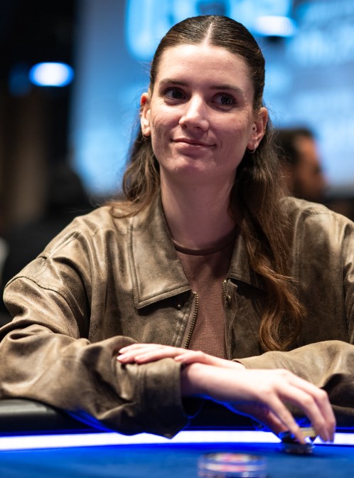 Дженнифер Кассел