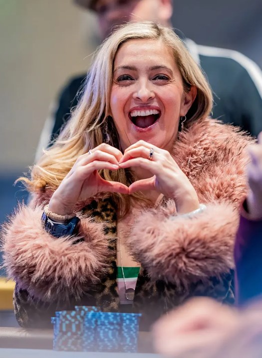 Джулия Корнелиус