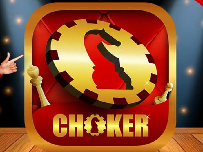Мэтт Стэйплс и Билл Перкинс сыграли в турнире по Choker — покеру с колодой из шахматных фигур