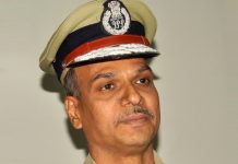 Удар по покеру в Индии: полиция массово закрывает карточные клубы