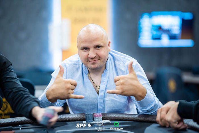 Андрей Макаров
