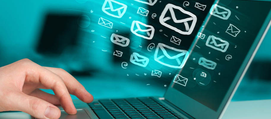 E-mail Marketing Specialist