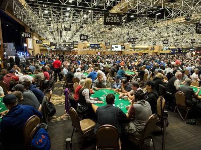 Big 50 на WSOP стал самым посещаемым турниром в истории покера