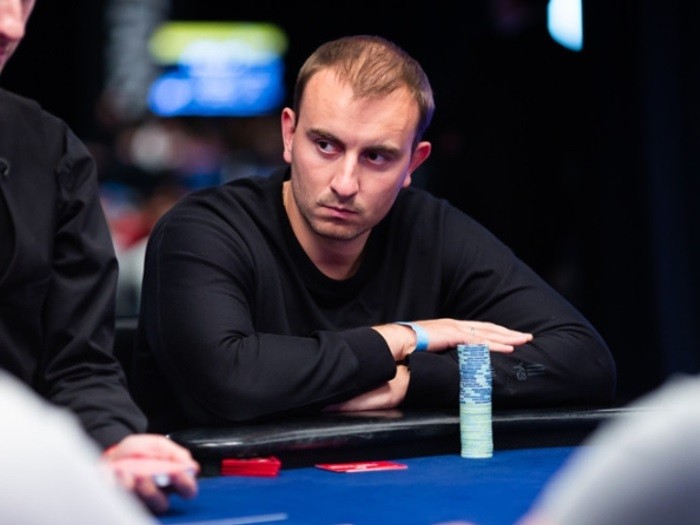 Николай Воскобойников сыграет в финале турнира суперхайроллеров EPT Барселона за €100,000