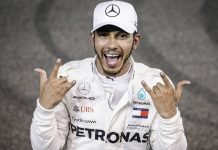 Звезда "Формулы 1" Льюис Хэмилтон сыграл в турнире High Rollers Week с бай-ином $10,300