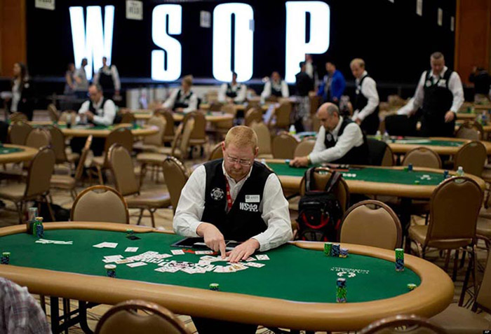 Фото дилеров на WSOP