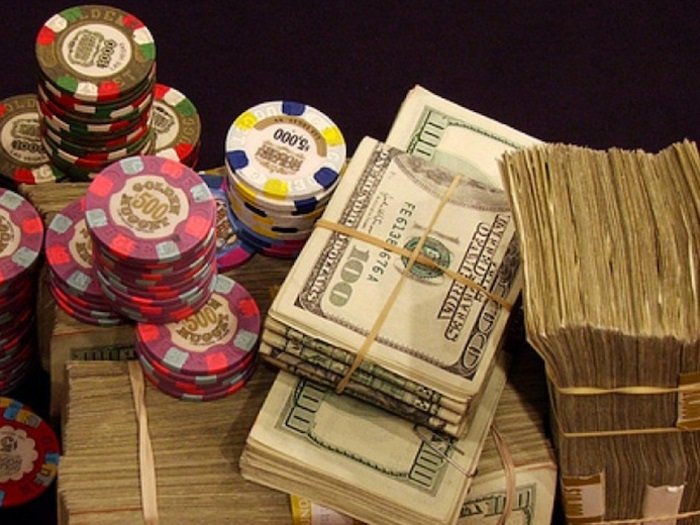 В сентябре 2018 года разыгран рекордный призовой фонд в истории онлайн-покера