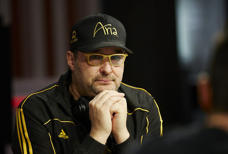 Фил Хельмут